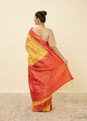 Tangerine Yellow Saree with Floral Pattern image number 2